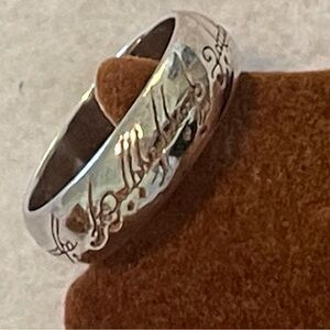 NWT | Tolkien Ring Made in Spain | Small (Women’s)